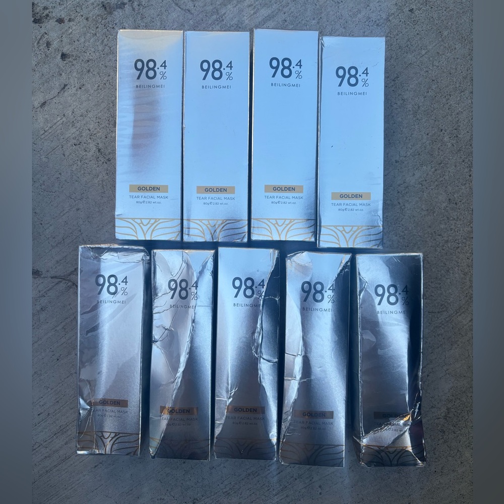 98.4% Golden Tear Facial Mask - Silver Packaging